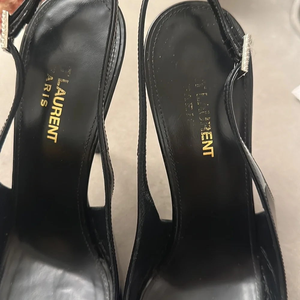 Saint Laurent Levi Pointed Toe Slingback Pump - Picture 6 of 7